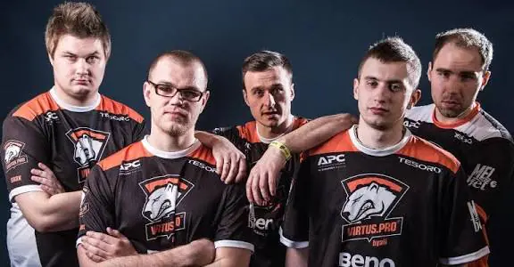 profile.banner_alt