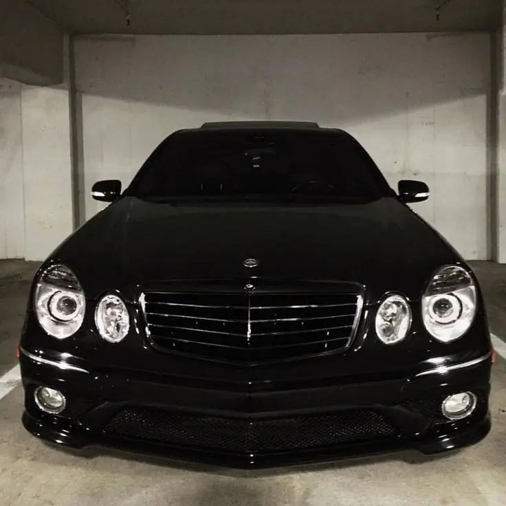 profile.banner_alt